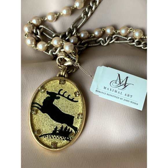 NWT Maximal Art Reindeer Christmas Earrings, Necklace, and Bracelet Set - Picture 3 of 12